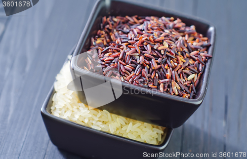 Image of raw rice