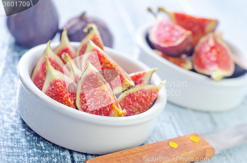 Image of fresh figs