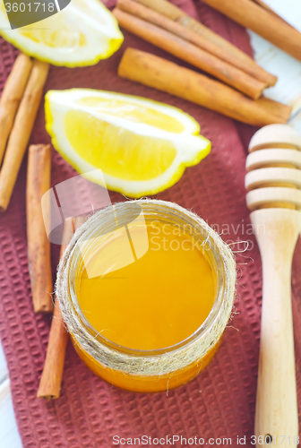 Image of honey and lemon