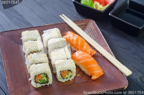 Image of sushi