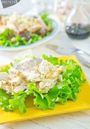 Image of fresh salad on plate