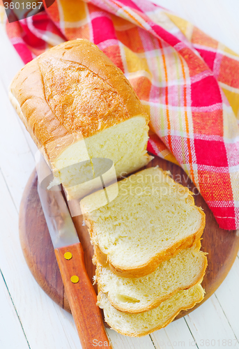 Image of bread on board