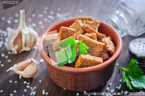 Image of toasts with salt and garlic