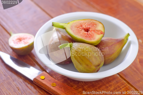 Image of fresh figs