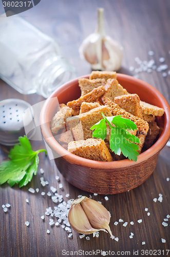 Image of toasts with salt and garlic