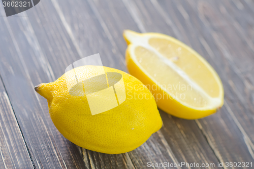 Image of fresh lemons