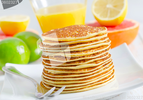 Image of pancakes with fruit