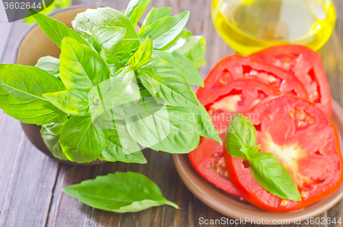 Image of tomato and basil