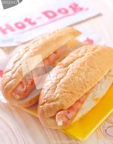 Image of hot dogs