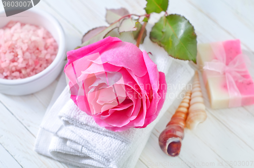 Image of rose and towels