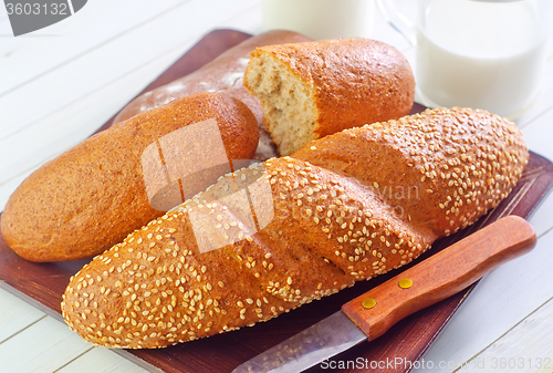 Image of bread and milk