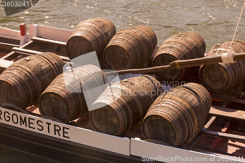 Image of EUROPE PORTUGAL PORTO RIBEIRA OLD TOWN DOURO RIVER