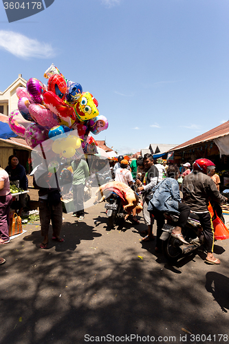 Image of Peoples in traditional Marketplace Tomohon City