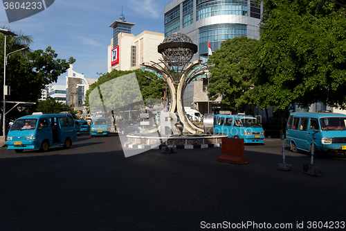 Image of Morning traffic on Manado street