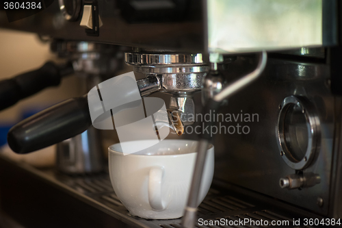 Image of preparing coffee in cafe