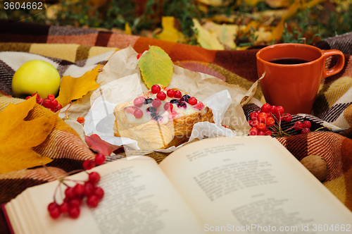 Image of Romantic autumn still life