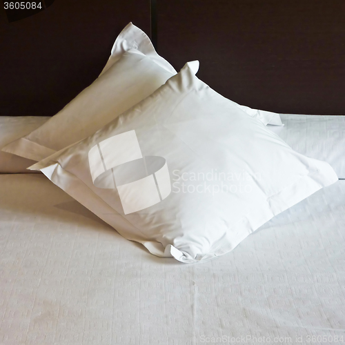 Image of Sweet Dreams embroidered on pillows