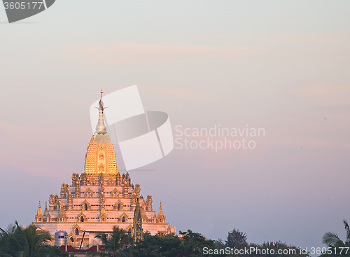 Image of The Swal Daw Pagoda in Yangon