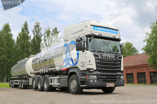 Image of White Scania R730 Euro 6 Tank Truck