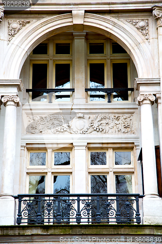 Image of old architecture in england london  and history