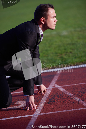 Image of business man ready to sprint