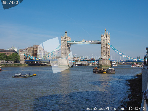 Image of Tower Bridge in London