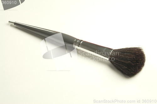 Image of large makeup brush
