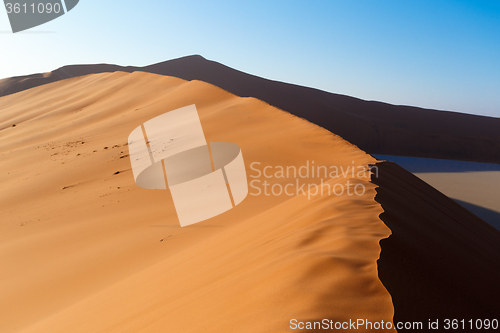 Image of sand dunes at Sossusvlei, Namibia