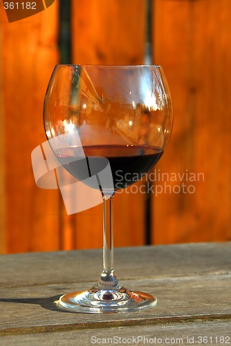 Image of Glass of red wine