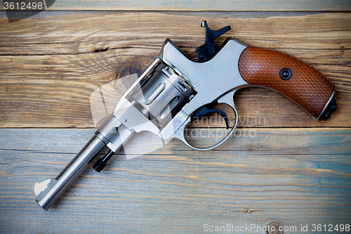 Image of revolver pistol with the hammer cocked