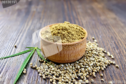 Image of Flour hemp in spoon with corn on board