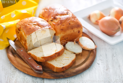 Image of onion bread