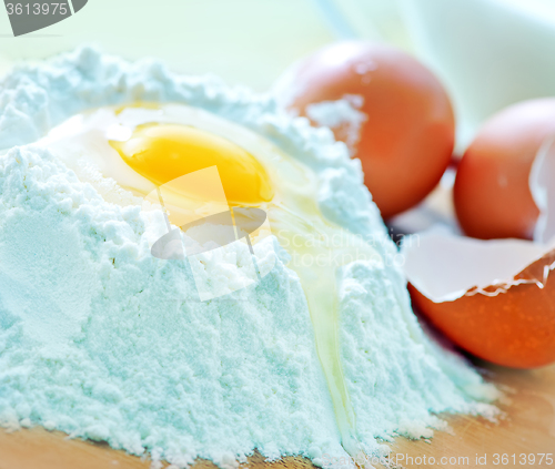 Image of flour and raw eggs