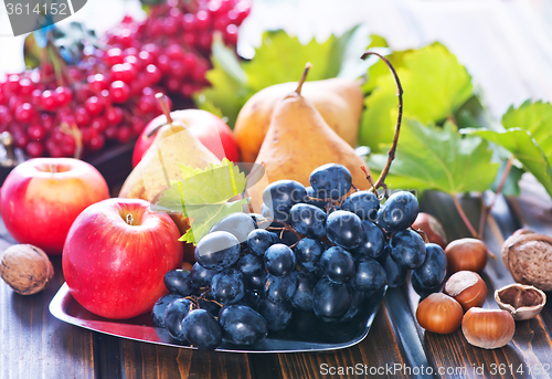 Image of autumn fruits