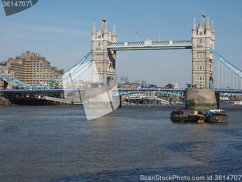 Image of Tower Bridge in London