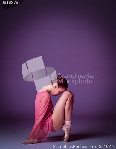 Image of Young ballerina dancer showing her techniques