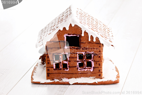 Image of gingerbread house 