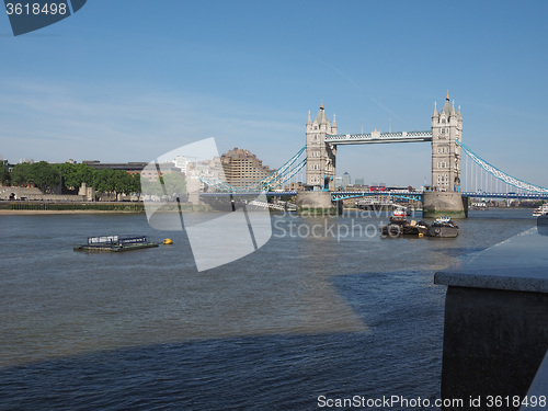 Image of Tower Bridge in London
