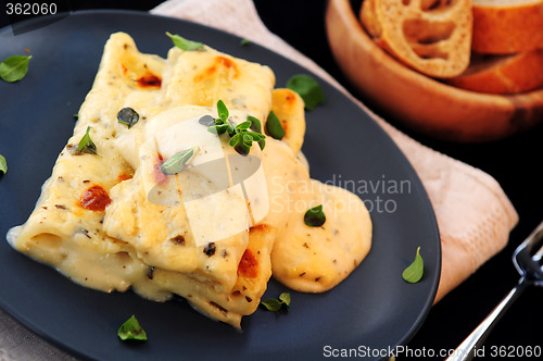 Image of Cannelloni pasta