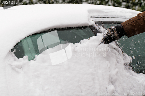 Image of Snowy car