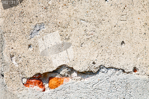 Image of  cracked  step   brick in  wall and   background