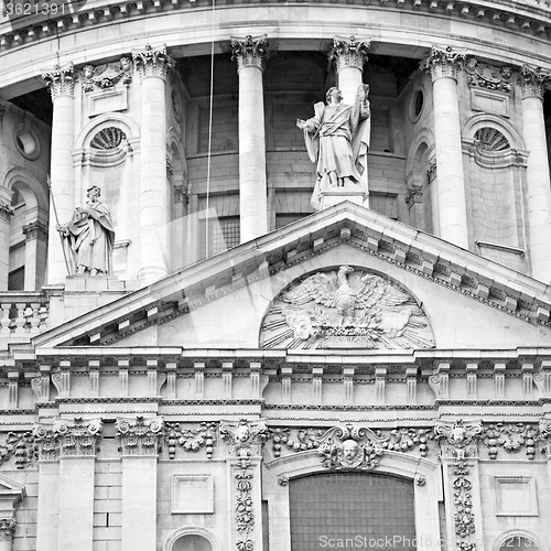 Image of st paul cathedral in london england old construction and religio