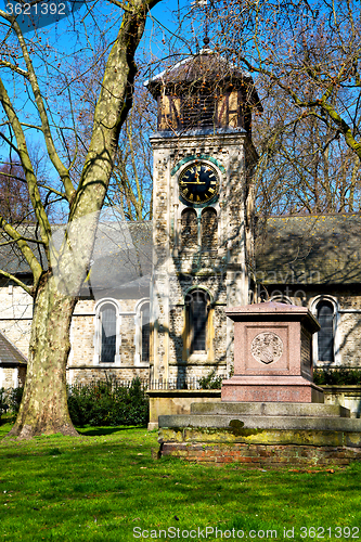 Image of in cemetery   construction and    history