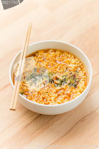 Image of Hot and spicy instant noodle 