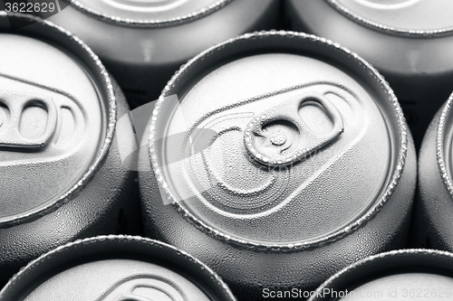 Image of Cold canned drinks 