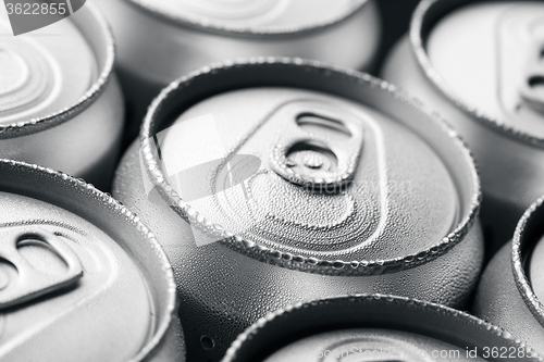 Image of Pattern from much of drinking cans of beer