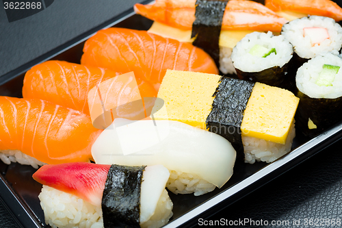 Image of Sushi in box