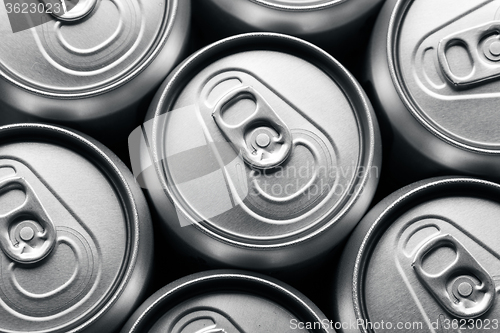 Image of Pattern from much of drinking cans of beer