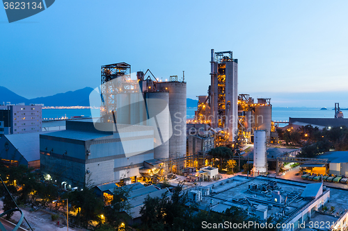 Image of Industrial plant at night