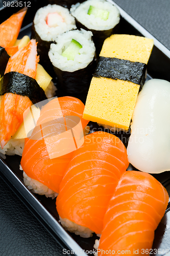 Image of Sushi box